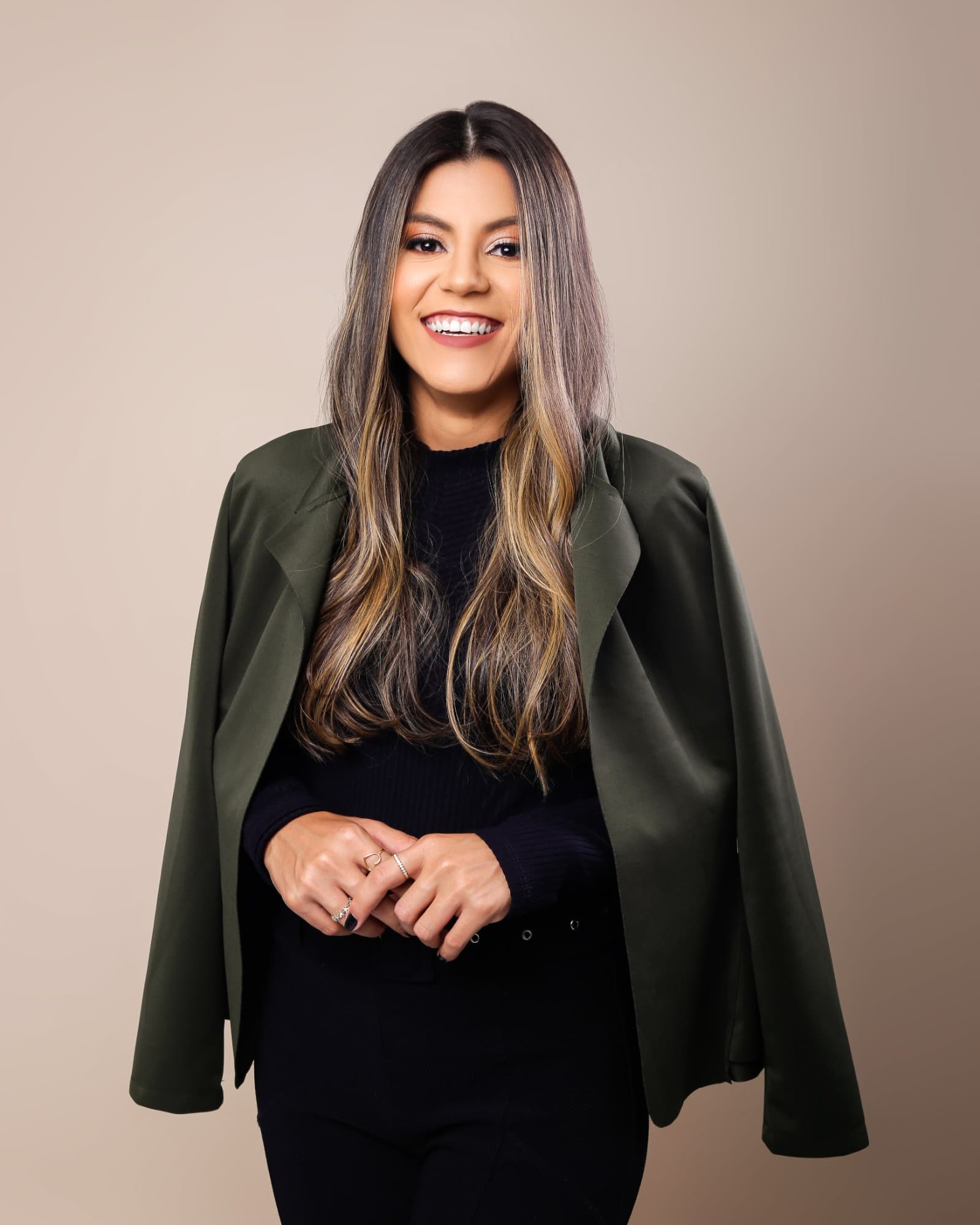 Ially Gomes, professora de Língua Portuguesa